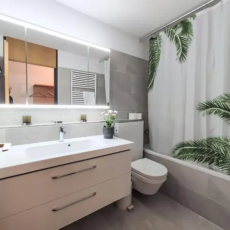 Appartement Allod Park Haus A E02 By Interhome Davos